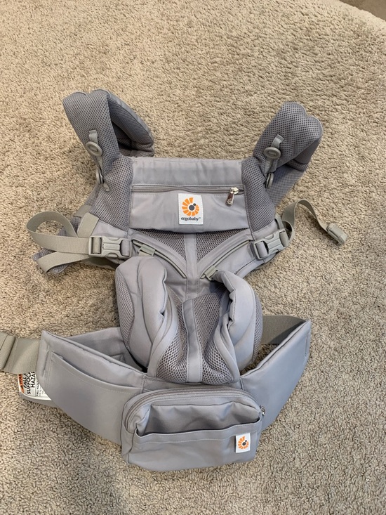 Other - Ergobaby Omni